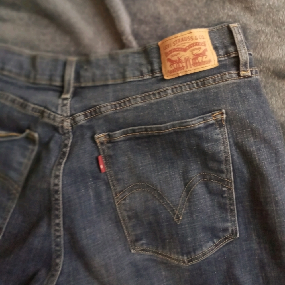 Women's plus size jeans